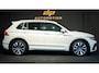 Volkswagen Tiguan 1.5 TSI R-Line Business+/R-LINE/PANO/CARPLAY/CAMERA/KEYLESS