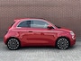 Fiat 500e La Prima 42 kWh SOH 98% NAV PANO ADAPT-CRUISE STOELVW CARPLAY LED JBL