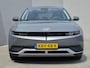 Hyundai Ioniq 5 Connect 77.4 kWh / SOH 98% / Dealer onderhouden / Fabrieksgarantie tot 06-2028 / Trekgewicht 1600 kg / CCS snelladen / Warmtepomp / Stuur- Stoel & Achterbank verwarming / Adaptief cruise control / Keyless Entry/Start / Achteruitrijcamera /