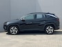 Hyundai Tucson 1.6 T-GDI PHEV Comfort Smart 4WD / Fabrieksgarantie tot 07-2027 / Accu SoH 100 % / 1.350 kg trekgewicht / Navigatie / Stuur- & Stoelverwarming / Apple Carplay Android / 19" LM wielen /