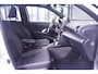 Toyota Yaris Cross 1.5 Hybrid Dynamic team Deutschland Navigatie APPLE-carplay camera DAB-ontvangst PDC v+a stoel/stuurverwarming bleutooth led-verlichting grootlicht-assist lane-assist private-glas 17"-lmv