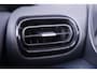 Toyota Yaris Cross 1.5 Hybrid Dynamic team Deutschland Navigatie APPLE-carplay camera DAB-ontvangst PDC v+a stoel/stuurverwarming bleutooth led-verlichting grootlicht-assist lane-assist private-glas 17"-lmv