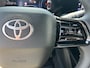 Toyota Urban Cruiser Dynamic 61 kWh | Bluish Black parelmoer | Nieuw uit voorraad leverbaar |