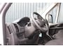 Peugeot Boxer 2.2 BlueHDi 140 S&S L2H2 3.5t Automaat | Camera | All Seasons | Trekhaak | Navigatie | Carplay | Sidebars
