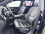 Volvo V60 B3 R-Design | 20" | Sportstoelen | Panoramadak | Exterior Styling Pack | Elektr. verst. best. Stoel | Adaptieve Cruise | BLIS | Parkeercamera