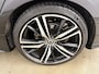 Volvo V60 B3 R-Design | 20" | Sportstoelen | Panoramadak | Exterior Styling Pack | Elektr. verst. best. Stoel | Adaptieve Cruise | BLIS | Parkeercamera