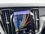 Volvo V60 B3 R-Design | 20" | Sportstoelen | Panoramadak | Exterior Styling Pack | Elektr. verst. best. Stoel | Adaptieve Cruise | BLIS | Parkeercamera