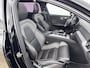Volvo V60 B3 R-Design | 20" | Sportstoelen | Panoramadak | Exterior Styling Pack | Elektr. verst. best. Stoel | Adaptieve Cruise | BLIS | Parkeercamera