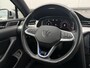 Volkswagen Passat Variant 1.4 TSI PHEV GTE Business | Pano | Elek. Trekhaak | Head-Up | Carplay | LED | Camera | Navi | Alcantara