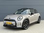 MINI Cooper 5-Deurs 1.5 Pano/Leder/Apple/Camera