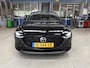 Mazda 3 Hatchback Skyactiv-X 180pk Luxury | Leder + Memory seat | Stoel + Stuurverwarming | Afn. Trekhaak | Bose Sound | Navigatie | Camera | NAP | Rijklaar prijs!