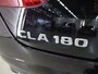 Mercedes-Benz CLA 180 Star Edition AMG NIGHT | Panoramadak | Sfeerverlichting | Achteruitrijcamera | Stoelverwarming | Night Pakket |