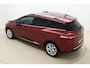 Renault Clio Estate 0.9 TCe Limited | Navigatie | Parkeersensoren | Extra getint glas | Dakrails | Cruise control | Lichtmetalen velgen