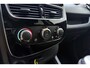 Renault Clio Estate 0.9 TCe Limited | Navigatie | Parkeersensoren | Extra getint glas | Dakrails | Cruise control | Lichtmetalen velgen
