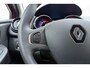 Renault Clio Estate 0.9 TCe Limited | Navigatie | Parkeersensoren | Extra getint glas | Dakrails | Cruise control | Lichtmetalen velgen