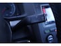 Volkswagen Golf 1.6 FSI Optive 3 16"-lmv navigatie airco trekhaak