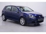 Volkswagen Golf 1.6 FSI Optive 3 16"-lmv navigatie airco trekhaak