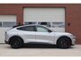 Ford Mustang Mach-E AWD 75 kWh Pano | B&O | 360 Camera | Memory | Technology Pack | Trekhaak afneembaar | 19 inch