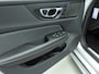 Volvo S60 2.0 Recharge T6 AWD Plus Dark Leder / Trekhaak / Schuifdak / Alu wielen