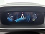 Peugeot e-208 EV GT Pack 50 kWh 136pk | Navigatie | Achteruitrijcamera | Leder/Alcantara | Stoelverwarming | Full Led koplampen | Adaptieve Cruise Control | 3D Cockpit | Keyless | Parkeersensoren v+a | Climate Control | Apple Carplay / Android Auto | Dodehoeksensor | Sfeerverlichting | Donker getint glas | 17" lichtmetalen velgen |