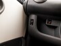 Peugeot 107 1.0-12V XR Sport (5 DEURS, SCHERM, AIRCO, LM VELGEN, SPORTSTOELEN, NIEUWE APK, NIEUWSTAAT)