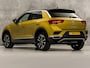 Volkswagen T-Roc 1.0 TSI Sport (APPLE CARPLAY, GROOT NAVI, STOELVERWARMING, GETINT GLAS, SPORTSTOELEN, ADAPTIVE CRUISE, PARKEERSENSOREN, NIEUWSTAAT)