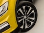 Volkswagen T-Roc 1.0 TSI Sport (APPLE CARPLAY, GROOT NAVI, STOELVERWARMING, GETINT GLAS, SPORTSTOELEN, ADAPTIVE CRUISE, PARKEERSENSOREN, NIEUWSTAAT)