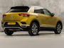 Volkswagen T-Roc 1.0 TSI Sport (APPLE CARPLAY, GROOT NAVI, STOELVERWARMING, GETINT GLAS, SPORTSTOELEN, ADAPTIVE CRUISE, PARKEERSENSOREN, NIEUWSTAAT)