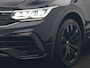 Volkswagen Tiguan 1.4 TSI eHybrid R-Line Business PHEV 245pk | Trekhaak Af Fabriek | Adaptive Cruise | IQ Light | Camera | Lederen Sportstoelen Memory & Verwarmd | Sfeerverlichting | Stuur Verwarmd | Apple Carplay | Navigatie | DAB | 20"L.M | Plug In Hybrid |