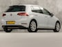 Volkswagen Golf 1.0 TSI Sportline 110Pk (APPLE CARPLAY, CLIMATE, CAMERA, GETINT GLAS, SPORTSTOELEN, LM VELGEN, ADAPTIVE CRUISE, NIEUWSTAAT)