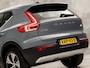 Volvo XC40 1.5 T4 Recharge Inscription 211Pk Automaat (APPLE CARPLAY, STUUR/STOELVERWARMING, MEMORY SEATS, CAMERA, STOELVERWARMING ACHTER, KEYLESS, ELEK ACHTERKLEP, ZWART HEMEL, NIEUWSTAAT)