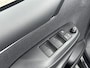 Toyota Yaris 1.5 Hybrid 115 Active Luxury | Stoelverwarming | Parkeersensoren | Apple Carplay-Android Auto |