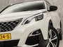 Peugeot 5008 1.2 PureTech GT-Line (PANORAMADAK, APPLE CARPLAY, FOCAL AUDIO, 360 CAMERA, GETINT GLAS, SPORTSTOELEN, KEYLESS, TREKHAAK, NIEUWSTAAT)