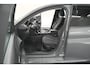 Peugeot 208 1.2 Hybrid 110 e-DCS6 Allure | Apple Carplay | Parkeersensoren Voor + Achter | Climate Control