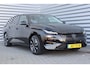 Peugeot 308 SW 1.2 HYBRID 145PK ALLURE AUTOMAAT / NAVI / LEDER / CLIMA / PDC / 17" LMV / CAMERA / KEYLESS / FULL-LED / 8 JAAR GARANTIE / BLUETOOTH / ADAPT. CRUISECONTROL !!