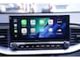 Kia Ceed Sportswagon 1.0 T-GDi MHEV DynamicPlusLine 1e eigen. NAP 17"-lmv PDC achter camera Navigatie half lederen bekleding APPLE-carplay DAB-ontvangst lane-assist stoel/stuur-verwarming ACC dakrail-allu electrische-achterklep private-glas LED-verlichting