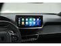 Peugeot 2008 1.2 Hybrid 145 Allure | Apple Carplay | Climate Control | Parkeersensoren Voor + Achter
