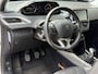 Peugeot 2008 1.2 PureTech Urban Cross - Navigatie I Airco I Comfort pakket I Trekhaak