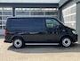 Volkswagen Transporter 2.0 TDI L1H1 150pk BTW en BPM vrij!! Trekhaak 2500kg Airco Cruise controle Navigatie Parkeerhulp voor en achter 2-Persoons Kastinrichting Euro 6 BTW en BPM vrij!!