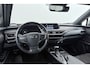 Lexus UX 250h Business Line | Trekhaak | Dealer Ond. | Camera | Digital Cockpit | CarPlay | Keyless Entry/Start |