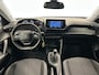 Peugeot 2008 1.2 PureTech Active Pack CAMERA CARPLAY NAVI CRUISE TREKHAAK.