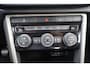 Volkswagen T-Roc 1.0 TSI 110pk Style | Navigatie | Adaptieve Cruise Control | Volautomatische Airconditioning