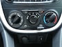Suzuki Celerio 1.0 Exclusive Airco, Lichtmetalen velgen. Dealer onderhouden, boekjes aanwezig.