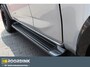 Isuzu D-Max 1.9 Extended Cab V-Cross Zwart LM met Terrain band 3500 kg Trekhaak Rollbar