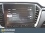 Isuzu D-Max 1.9 Extended Cab V-Cross Zwart LM met Terrain band 3500 kg Trekhaak Rollbar