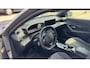 Peugeot e-2008 EV Allure 50 kWh | 96% SOH | Camera achter | Apple Carplay / Android Auto | Navigatie |