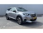 Peugeot e-2008 EV Allure 50 kWh | 96% SOH | Camera achter | Apple Carplay / Android Auto | Navigatie |