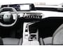 Peugeot e-5008 73KWH 210PK 7-ZITS ALLURE AVANTAGE AUTOMAAT / NAVI / LEDER / CLIMA / FULL-LED / 19" LMV / AFN. TREKHAAK / KEYLESS / PANO. DAK / WARMTEPOMP / 360° CAMERA / ADAPT. CRUISECONTROL / WINTERPAKKET / NIEUWSTAAT !!