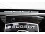 Peugeot e-5008 73KWH 210PK 7-ZITS ALLURE AVANTAGE AUTOMAAT / NAVI / LEDER / CLIMA / FULL-LED / 19" LMV / AFN. TREKHAAK / KEYLESS / PANO. DAK / WARMTEPOMP / 360° CAMERA / ADAPT. CRUISECONTROL / WINTERPAKKET / NIEUWSTAAT !!