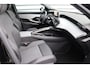 Peugeot e-5008 73KWH 210PK 7-ZITS ALLURE AVANTAGE AUTOMAAT / NAVI / LEDER / CLIMA / FULL-LED / 19" LMV / AFN. TREKHAAK / KEYLESS / PANO. DAK / WARMTEPOMP / 360° CAMERA / ADAPT. CRUISECONTROL / WINTERPAKKET / NIEUWSTAAT !!